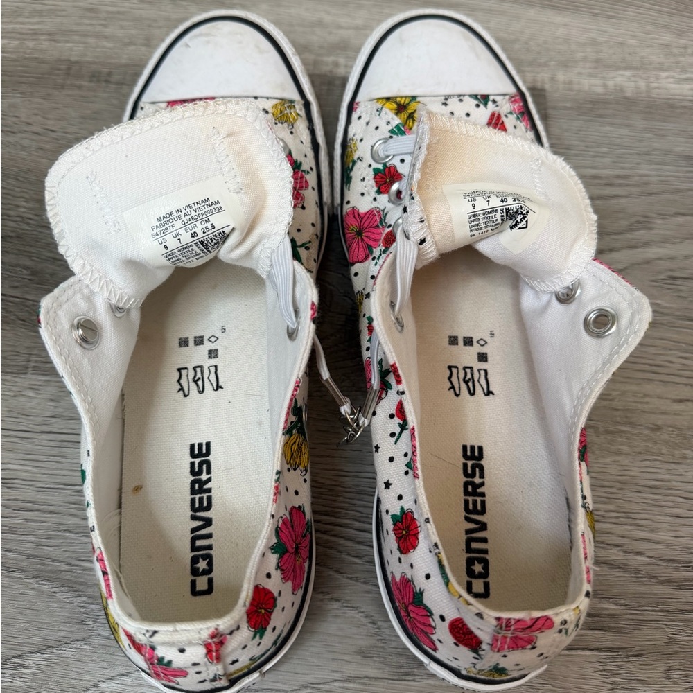 Floral Converse All Star Floral Print Low Top Sneakers Women’s Size 9 - Picture 11 of 13